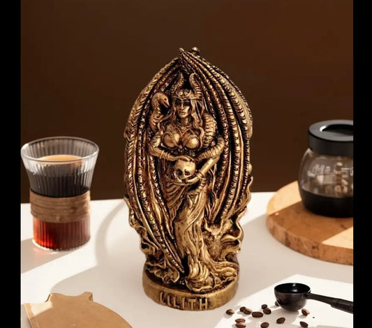 Lilith Altar Statue – Dark Feminine Power & Sacred Rebellion Embodied