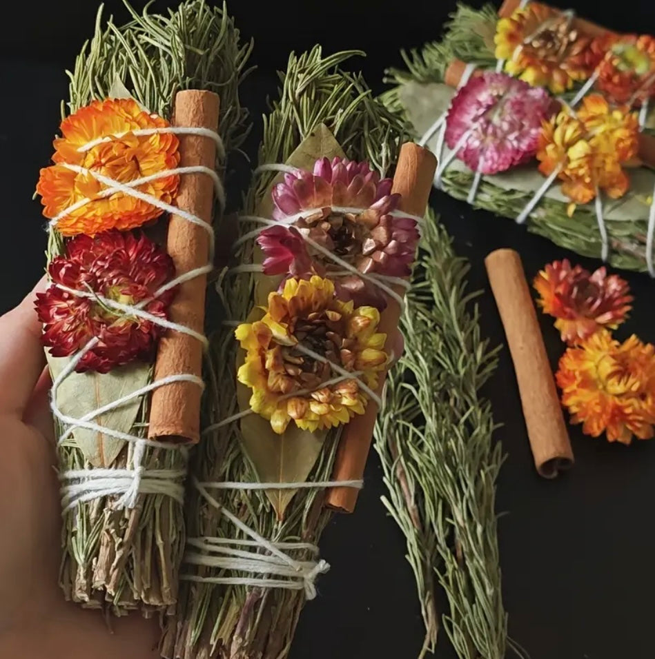 1pc Natural Herb Stick – Rosemary, Cinnamon & Daisy